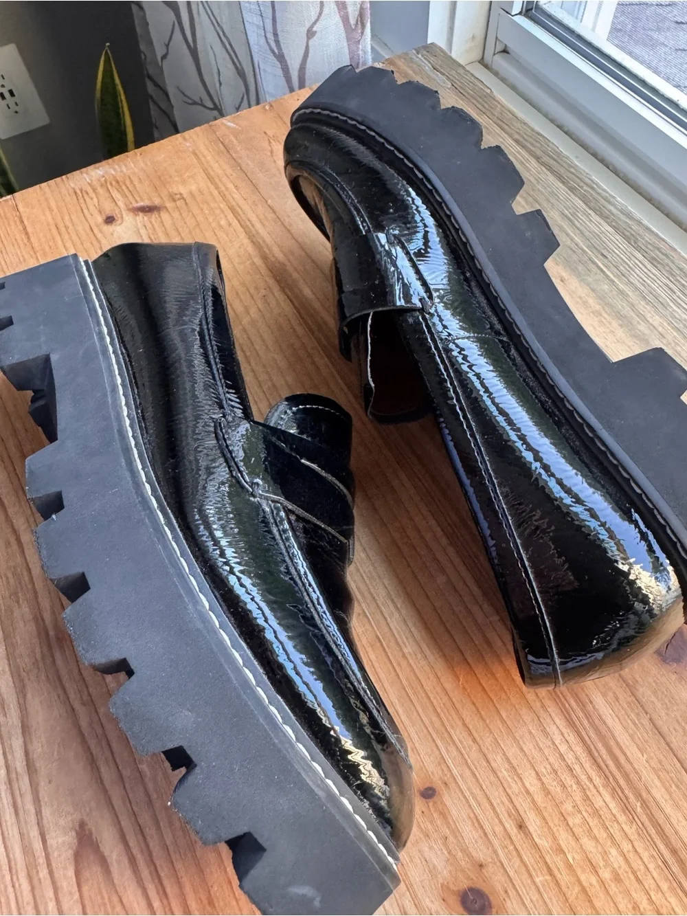 Franco Sarto Balin Black Patent Chunky Lug Sole Penny Loafers 7.5M